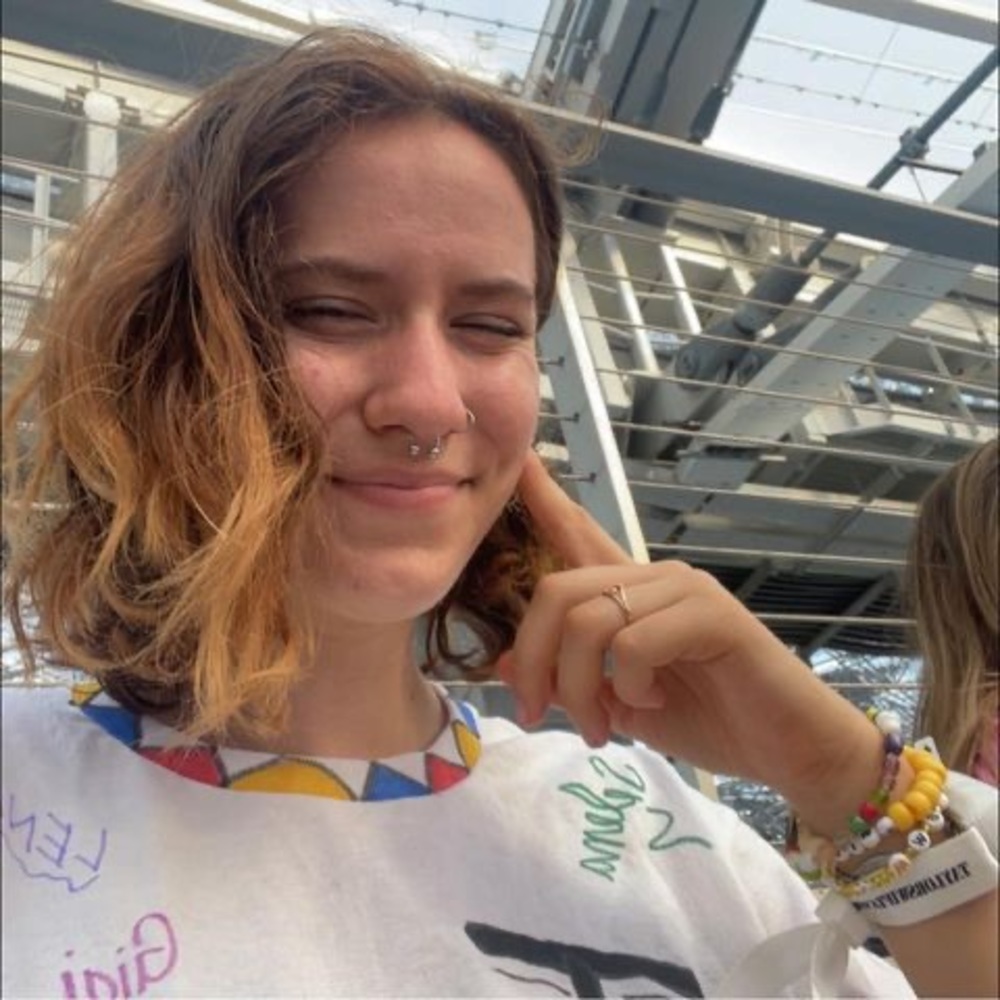 Meet your Posher, Faith